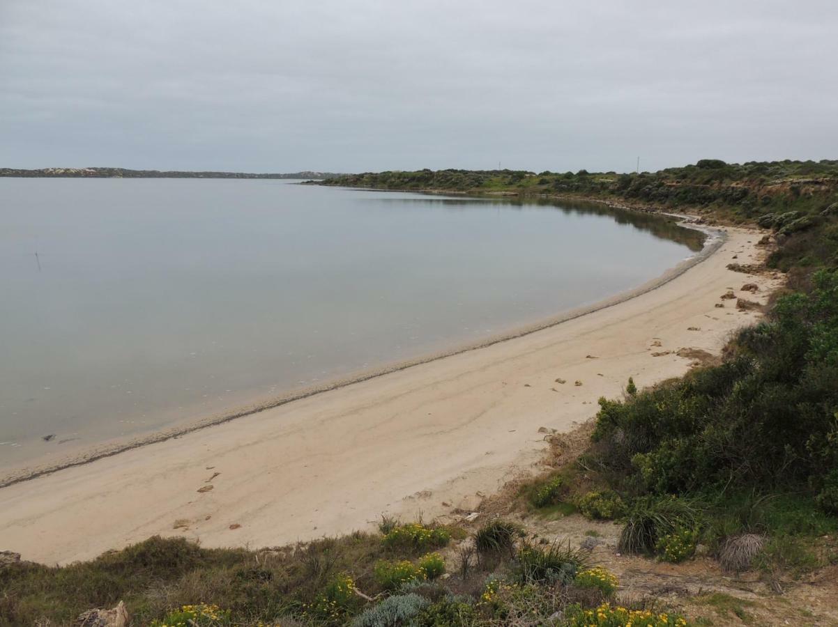 Samphire: Coorong Accommodation Meningie Экстерьер фото